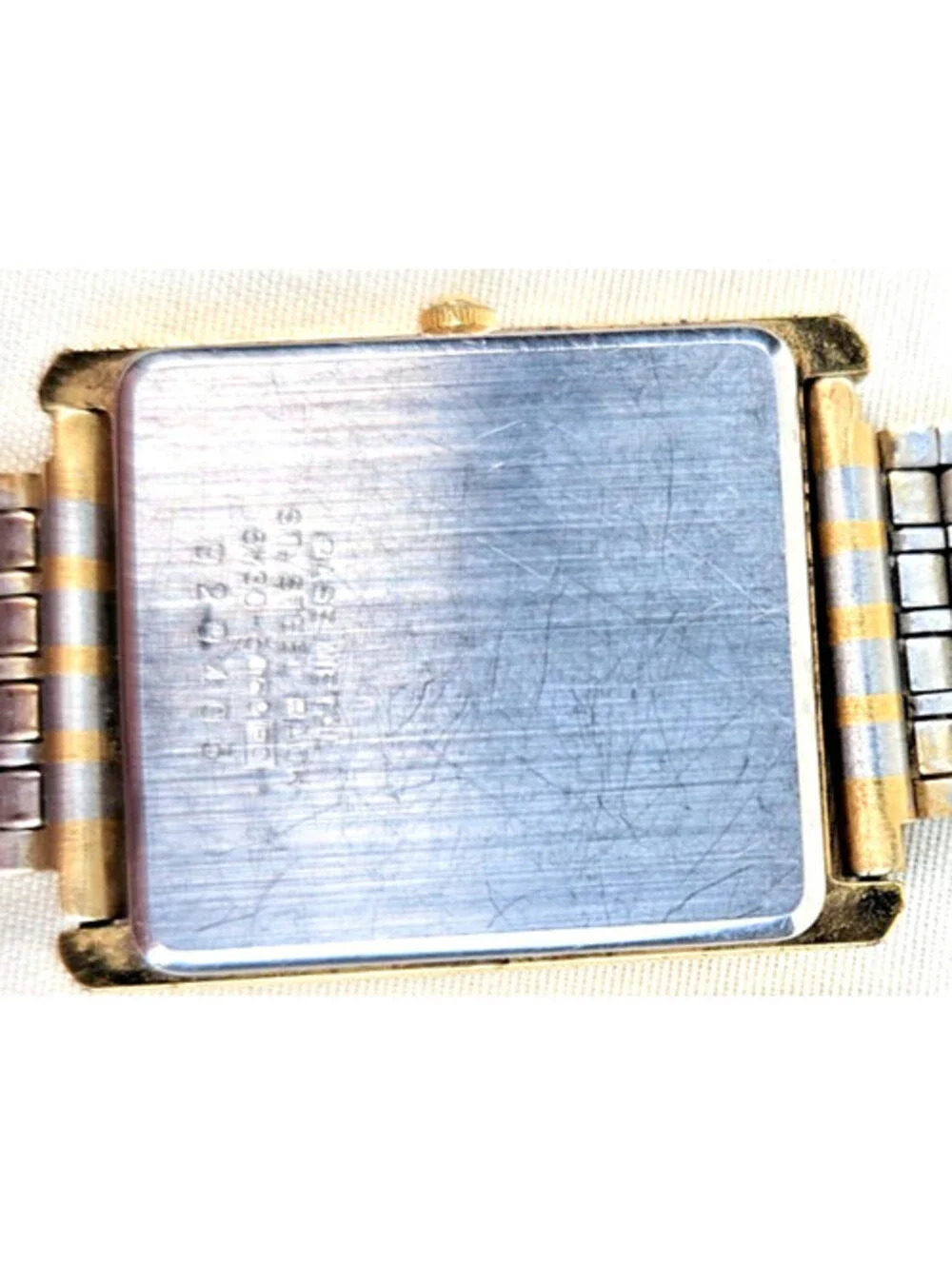 SEIKO Quratz vintage late rectangular tank style dress watch (5Y30-5069)